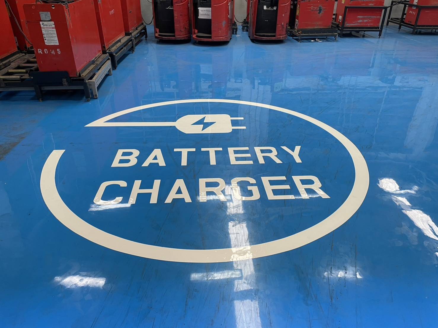 พื้น EPOXY(อีพ็อคซี่) | วัฒนา เซฟตี้ โปรดักส์